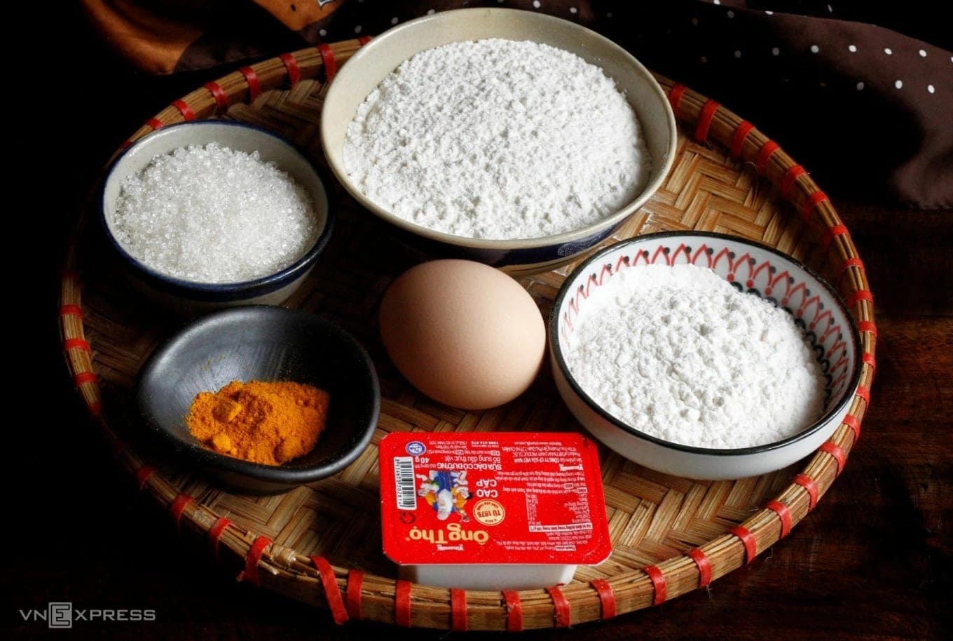 Những Cánh Đồng Hoa Và Sự Luân Chuyển Của Mùa